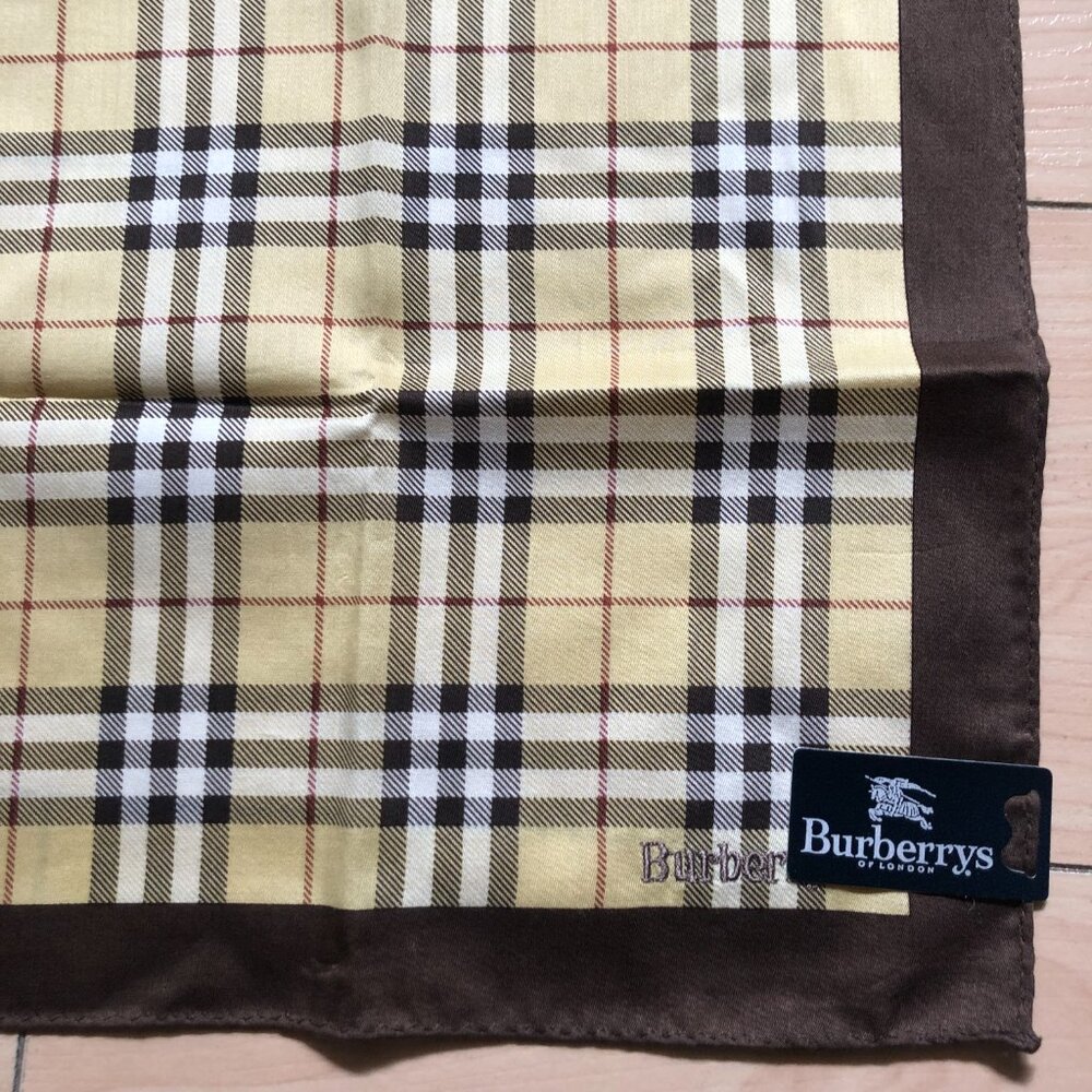 New Burberry Handkerchief Scarf Pocket Square Yellow Classic Nova Check Vintage